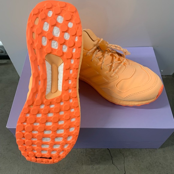 adidas x Ivy Park Rodeo UltraBOOST OG Acid Orange - Picture 10 of 11
